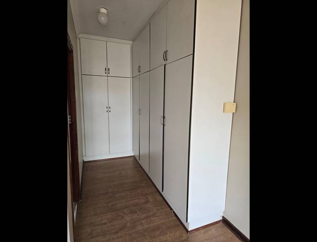 4 BEDROOM HOUSE FOR SALE IN MANDELA VIEW